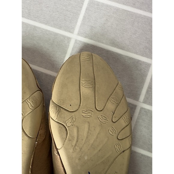 Dbeck Shoes Women's Size 38 (US‎ Size 6-6.5) Beige Barefoot  Sneakers  AUS Brand - Picture 6 of 9